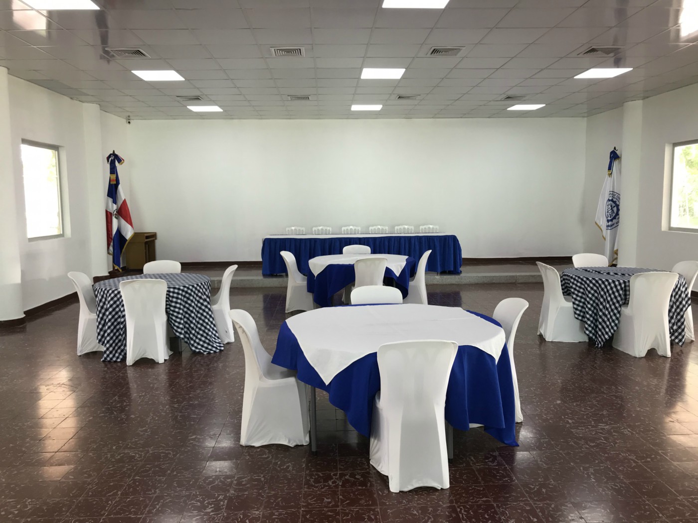 Salón De Eventos Cámara De Comercio Y Producción La Altagracia